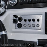 DAMAVO Panneau de commutation 4 voies en acier inoxydable 12V/24V 10A avec chargeur USB, prise d'alimentation et panneau de fusibles pour bateau, camping-car, camion, automobile
