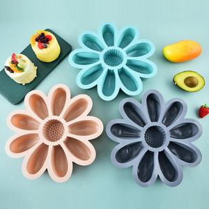 Moule de cuisson en silicone alimentaire antiadhésif pour gâteaux, mousses, muffins, gâteaux au lait, gelées et poudings - Product Image 1