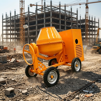 Bétonnière portable 350/500L en stock avec cadre en acier et tambour à coulée facile pour travaux de réparation extérieurs à domicile