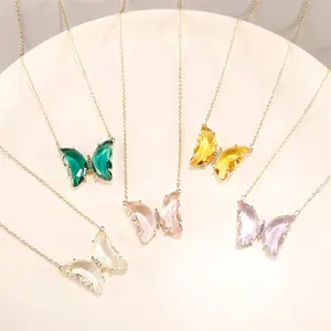 SP كوريا مجوهرات الأزياء زجاج كريستال الفراشة قلائد الذهب سلسلة الفراشة المعلقات الحلو مجوهرات لفتاة