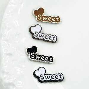 <b>Sweet</b> <b>Heart</b> Shaped Appliques Plastic Resin DIY Jewelry Accessories For Shoe Decorations - Product Image 1