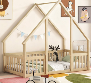 Estructura de <span class=keywords><strong>Cama</strong></span> <span class=keywords><strong>Doble</strong></span> con Barandillas en Forma de Techo de Casa, Construcción de Madera, Diseño <span class=keywords><strong>Montessori</strong></span>, Color Natural - Product Image 1