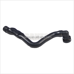 Pièces détachées SAKES 06F103217 Pièces détachées Vente en gros de tuyaux de <span class=keywords><strong>radiateur</strong></span> pour système de refroidissement automobile Tuyaux de ventilation de carter pour <span class=keywords><strong>Audi</strong></span> <span class=keywords><strong>A3</strong></span> - Product Image 1