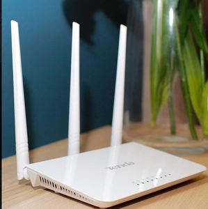Routeur WiFi JINGLAI F3 V6 d'occasion 300 Mbps 2,4 GHz avec antennes externes, 4 ports LAN, 1 port WAN, prise en charge WDS/<span class=keywords><strong>WPS</strong></span>, pare-feu et QoS - Product Image 1