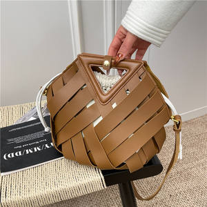<span class=keywords><strong>Sac</strong></span> à bandoulière pour femme en <span class=keywords><strong>cuir</strong></span> PU de haute qualité, <span class=keywords><strong>sac</strong></span> à <span class=keywords><strong>main</strong></span> hexagonal personnalisé, <span class=keywords><strong>sac</strong></span> à bandoulière pour femme de luxe - Product Image 4
