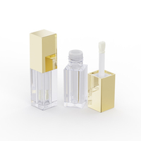 Choebe personnalisé nouveau 4.4ml luxe carré Transparent vide brillant à lèvres Tube conteneur emballage bouteille de brillant à lèvres avec couvercle en or