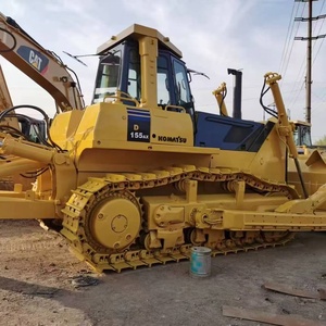 Cargadora de Ruedas KOMATSU D155AX con Motor, Equipo de Construcción Usado - Product Image 2