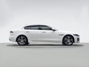 Auto Usado en Venta, <span class=keywords><strong>Jaguar</strong></span> XEL 2022 2.0T 250PS R-DYNAMIC S Sport, Sedán Usado con Volante a la Izquierda, Automático, 250hp, Lujo, Tracción Trasera, Excelente Estado - Product Image 6