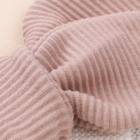 Ensemble cadeau personnalisé pour baby shower : couverture de développement, chaîne de sucette, anneau de dentition, bandeau pour cheveux, tous en mousseline de coton douce pour bébé