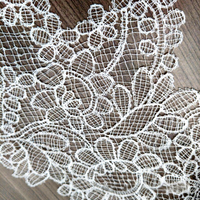 Dentelle brodée en fil de soie résille noire et blanche de 18 cm, garniture DIY faite à la main pour accessoires de robe de mariée chinoise et textile de maison