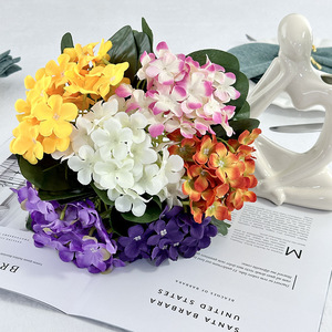 Arreglo de Flores Artificiales Queyiyi Violeta 80882 Hecho a Mano Decoración para el Hogar Accesorios para Bodas - Product Image 1