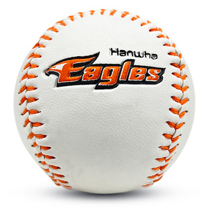 Balle de baseball en cuir synthétique PVC de 9 pouces et 5 oz avec noyau en liège, adaptée pour le frappeur, le <span class=keywords><strong>fielding</strong></span>, le battement et la pratique du lancer. - Product Image 1