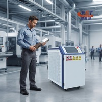 Machine de nettoyage au laser à fibre industrielle portable à bas prix 1500W 2000W 3000W pour l'élimination de la rouille sur les métaux