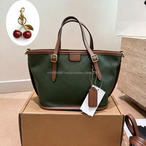 Sac à main élégant en cuir New York, sac bandoulière, sacs de luxe de créateurs, sacs à main pour femmes, sacs pour dames, vente en gros - Product Image 5