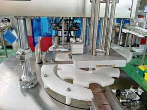 Machine de soudage sous vide automatique intelligente pour canettes de boissons et d'aliments, scellage efficace et étanche - Product Image 5