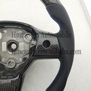 Le volant en cuir perforé en fibre de carbone le plus populaire pour Tesla Model 3 Mode Y - Product Image 2