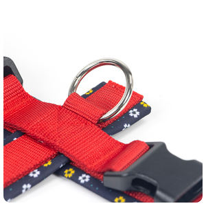 تسخير تتبع الكلب الإفراج السريع دائم ومبطن لينة مع نمط بصمة مخصصة النايلون حزام الكلب قابل للتعديل - Product Image 4