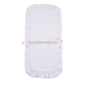 Cá nhân bé gái ợ quần áo 100% cotton Đồng bằng màu trắng Monogram bé BIB Bộ - Product Image 5