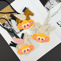 Crocodile véritable PULeather ange petit cheval volant sac pendentif nouveau fait à la main en peau de mouton petit cheval voiture porte-clés gland pendentif