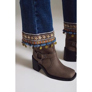 Jeans acampanados con dobladillo adornado - Product Image 5