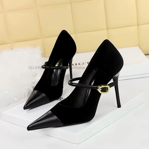 Vente en gros usine Escarpins en velours bordeaux pour femme - Bout pointu, bride, talon aiguille, pour soirée et fête - Product Image 4