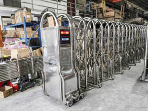 HNT-Sistema de puerta principal deslizante de acordeón sin rieles para exteriores, valla eléctrica extensible, puerta retráctil de seguridad - Product Image 5