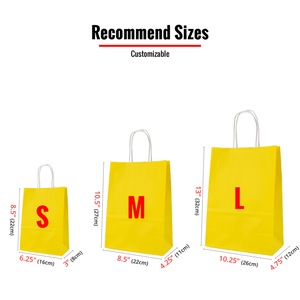 Sacs de courses en papier kraft jaune personnalisés avec logo et poignées torsadées pour événements promotionnels et emballages de détail en gros - Product Image 2