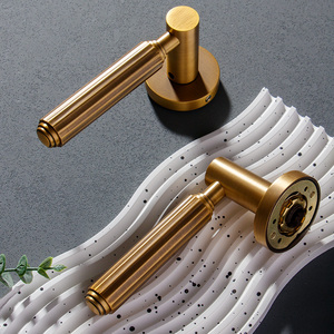 Manijas de Puerta de Latón Sólido para Dormitorio, Venta al Por Mayor de Fábrica, Cerraduras Divididas Silenciosas y Duraderas para Hogares, Mansiones y Edificios Residenciales - Product Image 6