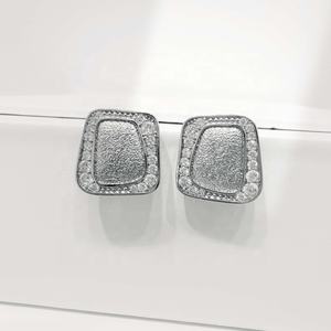 Pendientes colgantes de plata de ley 925 con cruz, estilo hip hop, para mujer, finos, para fiesta, oro rosa, circonita, lujo, geométricos, estilo western. - Product Image 5