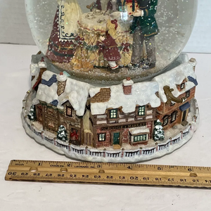 Traditionnel Charles Dickens patrimoine un chant <span class=keywords><strong>de</strong></span> Noël Musical boule à neige Westland vacances noël résine fait à la main ornement <span class=keywords><strong>de</strong></span> bureau - Product Image 6