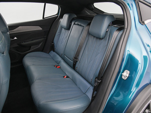 2020 Dongfeng <span class=keywords><strong>Peugeot</strong></span> 408 berlina usata Automobile 1.5T Turbo luce benzina interna FWD R17 pneumatico misura 5 posti sterzo sinistro - Product Image 6