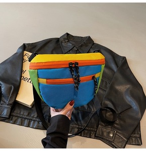 Sac banane coloré en gros avec sangle réglable en tissu RPET, petite pochette de taille pour voyage, entraînement, course à pied, randonnée - Product Image 6