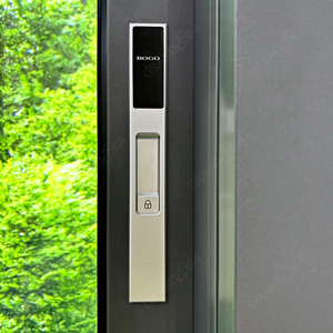 Porte coulissante <span class=keywords><strong>en</strong></span> <span class=keywords><strong>aluminium</strong></span> de haute qualité sur mesure, <span class=keywords><strong>prix</strong></span> de gros, cadre étroit moderne, porte coulissante noire - Product Image 3
