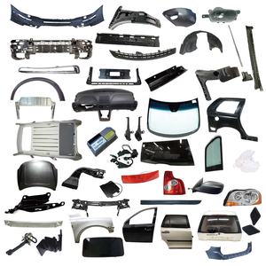 Woamla pièces de carrosserie automobile OE 30648141 partie de pare-chocs de pare-brise couverture de rétroviseur de <span class=keywords><strong>calandre</strong></span> pour <span class=keywords><strong>volvo</strong></span> S40 S60 S80 S80L V60 V70 XC70 - Product Image 1