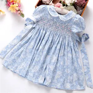 Vestidos ahumados hechos a mano para niñas, boutique de algodón con flores azules de verano, venta al por mayor