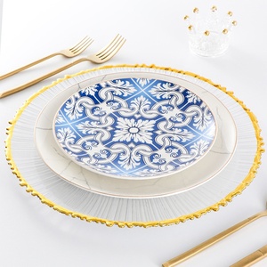 Nouveau design Assiettes de présentation en verre de 13 pouces de couleur <span class=keywords><strong>or</strong></span> et vert bord pour traiteur de mariage Vente en gros pour restaurant hôtel banquet et fête en carton - Product Image 2