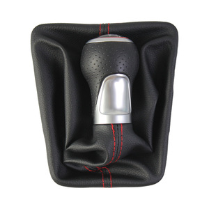 Poignée de levier de vitesses Audi en cuir noir, transmission manuelle, design ergonomique - Product Image 2
