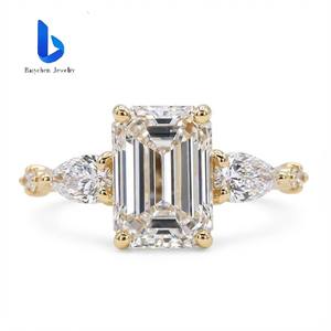 Bague de fiançailles personnalisée en or massif 14K 18K avec émeraude de laboratoire certifiée IGI VVS taille poire et diamant, bijoux de luxe - Product Image 2