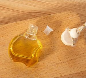 <span class=keywords><strong>Diffusore</strong></span> di <span class=keywords><strong>Profumo</strong></span> per <span class=keywords><strong>Auto</strong></span> a Forma di Mela con Gradiente di Colore, 6ml, Tappo a Vite, Deodorante Appeso, Bottiglia in Vetro - Product Image 2