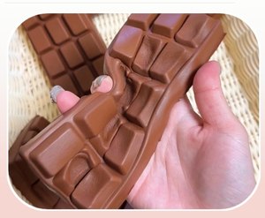 QY Jouet Squishy Tablette de Chocolat, Jouet Anti-Fidget Moelleux Collant à Presser, Jouet Sensoriel Anti-Stress Anti-Anxiété Dé - Product Image 5