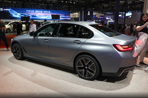 <span class=keywords><strong>BMW</strong></span> i3 eDrive 2024 Nuevo/Usado 526/592 km Eléctrico Puro Tracción Trasera 35/40L Edición Limitada/Nocturna Paquete Deportivo Sedán NEV - Product Image 4