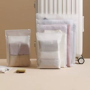100 pièces de sacs d'emballage pour vêtements en PE recyclable pour l'expédition, sacs à fermeture éclair pour chemises, chaussettes, sous-vêtements, chaussures, documents, sans trous d'aération - Product Image 4