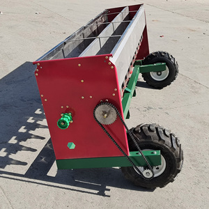 Esparcidor de Fertilizante de Acero Inoxidable de Alta Calidad con Accionamiento por Toma de Fuerza de Tractor, Enganche de 3 Puntos, Esparcidor de Sal y Fertilizante en Pellets - Product Image 4