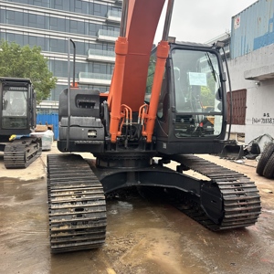 รถขุดไฮดรอลิกแบบตีนตะขาบ HITACHI ZX200-5G ปี 2023 มือสอง ขนาด 20 ตัน พร้อมเครื่องยนต์และปั๊ม Isuzu สำหรับงานก่อสร้าง - Product Image 6