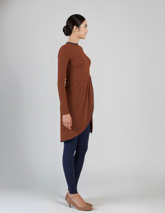 ملابس رياضية بالجملة للمسلمات، لون بني بحافة توليب، حماية من الأشعة فوق البنفسجية 50+، مضادة للتوهج، زي محتشم، مراقبة جودة متناسقة، جاهزة للشحن الفوري - Product Image 1