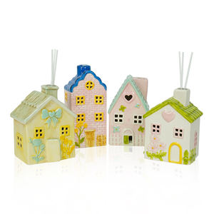 Neu Eintreffendes Weihnachts-Keramikhaus mit LED-Beleuchtung Weihnachtsdekoration Neujahrs-Deko Geschenke Weihnachts-Keramik-Kerzenhalter - Product Image 2