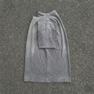 T-shirt ample en coton délavé pour homme – Effet vieilli et usé – T-shirt personnalisé en coton vieilli - Product Image 3