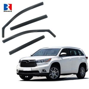 Viseras para Ventanas de Toyota Tacoma, Corolla y Tundra |   Parasoles para Ventanas de Coche |   Accesorios Deflectores de Viento para Humo - Product Image 4