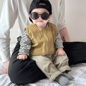Tenue de printemps pour garçons, style coréen, vêtements pour bébés pour les sorties - Ensemble de gilets polyvalents pour bébés garçons - Product Image 3