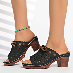 Sandales creuses de style européen et américain, à talon épais, avec nœuds, grande taille, style romain à bride unique pour femme - Product Image 4